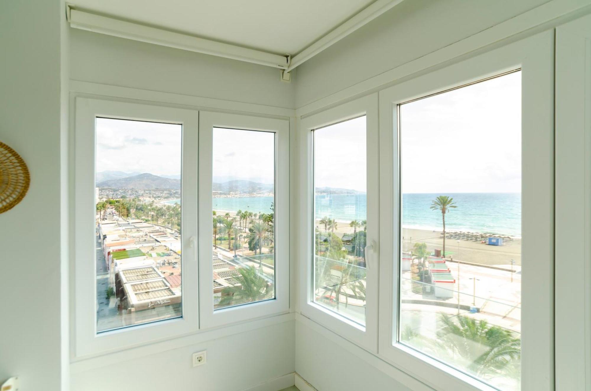 A&C Vistas Al Mar Luxury Appartement Torre Del Mar Buitenkant foto